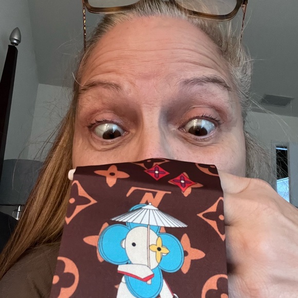 Meet your Posher, Cathleen - Picture 6 of 8